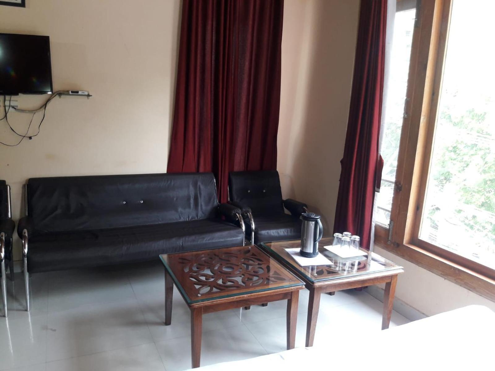 Stayapart I The Maple Residences - Lake Front Nainital Exterior foto