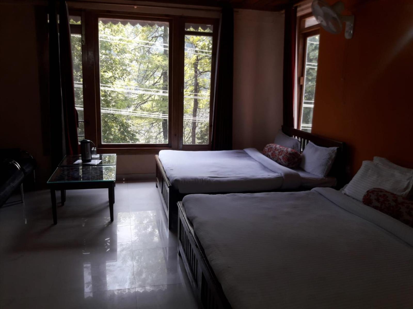 Stayapart I The Maple Residences - Lake Front Nainital Exterior foto